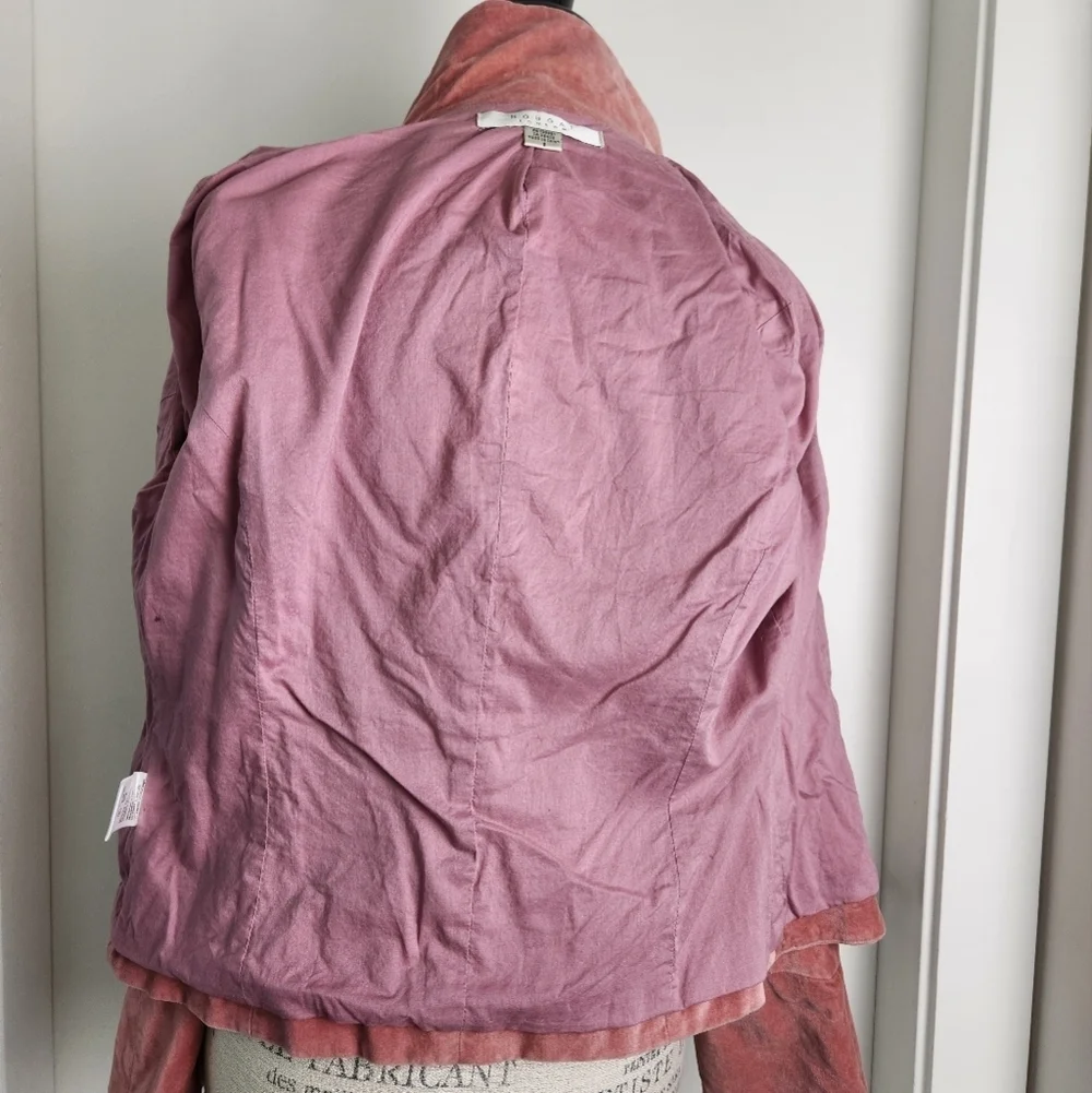 Vintage Pink Velvet Victorian Blazer - Picture 3 of 15